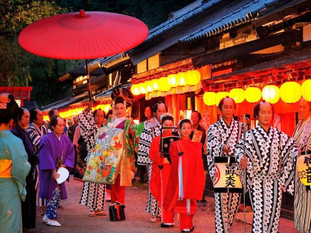 Meet Ninja and See Beautiful Nikko 2 Days Tour Package 6